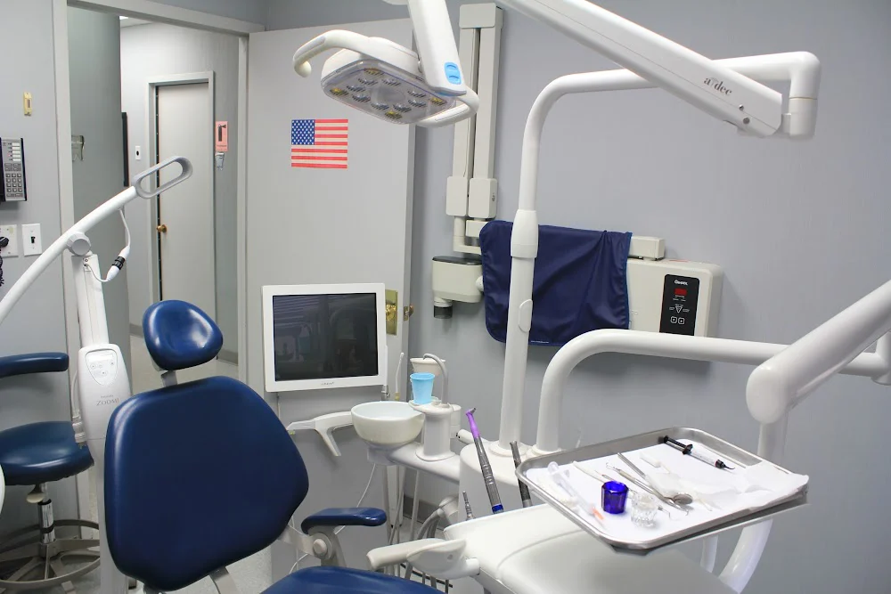 Robert E Friedman DDS PC Picture 2
