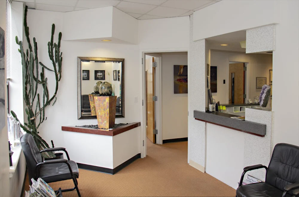 East Hills Dental Associates: Richard A. Sousa, DDS Picture 3