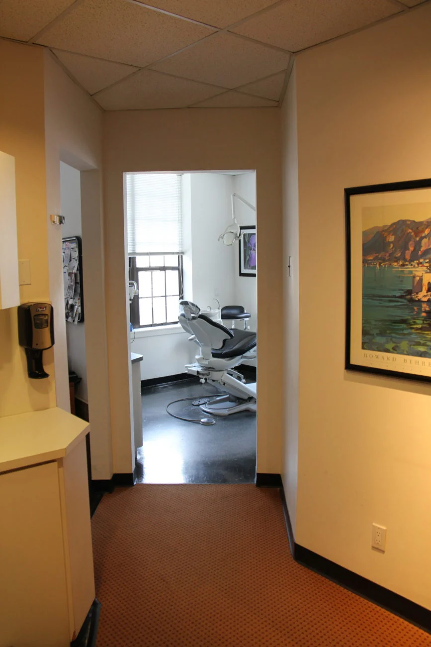 East Hills Dental Associates: Richard A. Sousa, DDS Picture 7