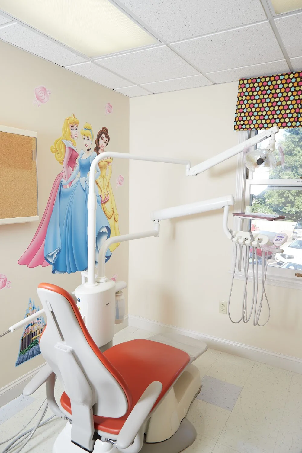 Simply Pediatric Dentistry & Orthodontics Picture 4
