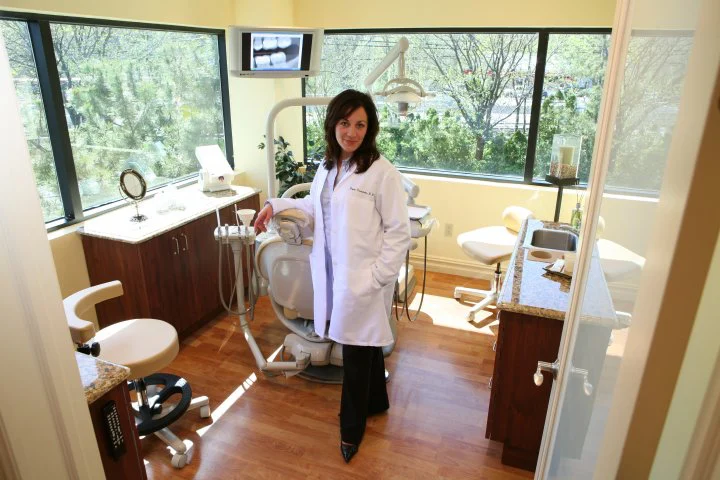 Dr. Dayna Cassandra Picture 2