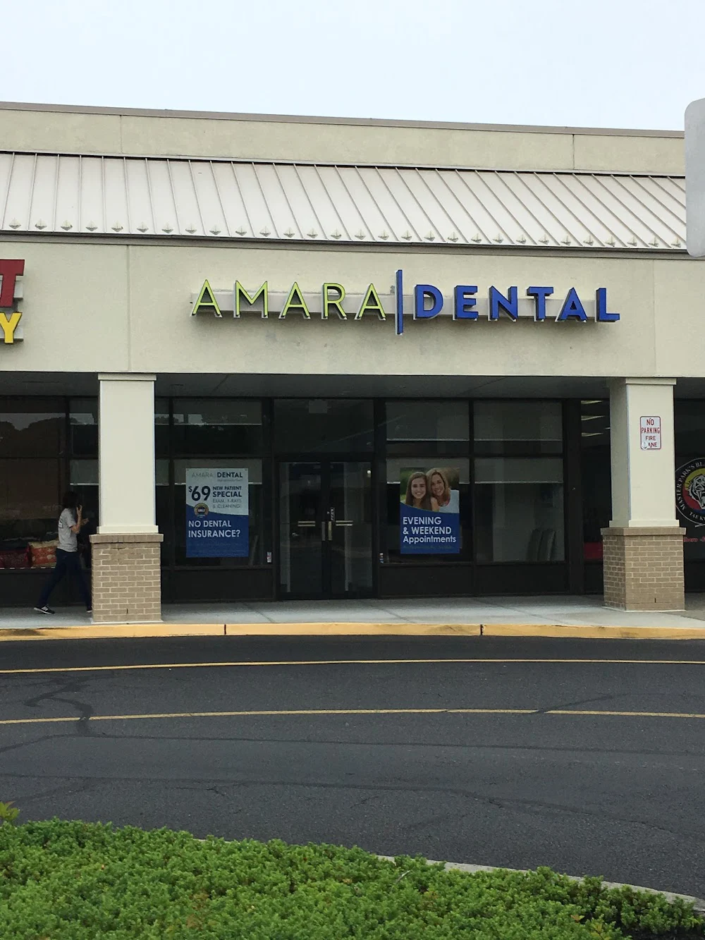 Amara Dental - Wall Picture 10
