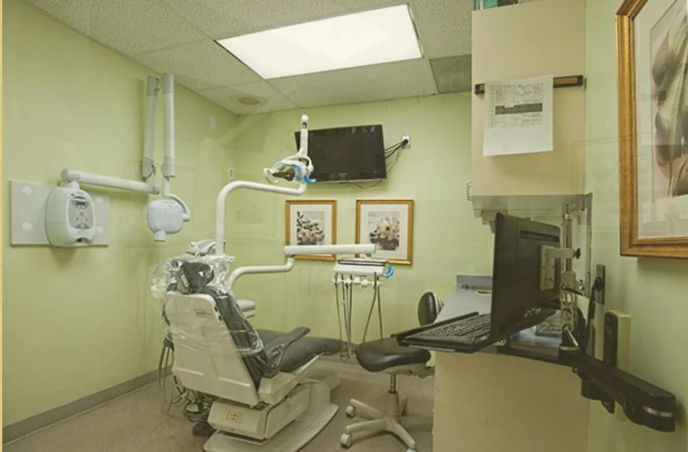 Periodontal & Implant Associates - The Succasunna location Picture 3