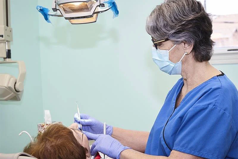 Montclair Perio & Implant Specialists: Anne Hartnett, DDS Picture 6