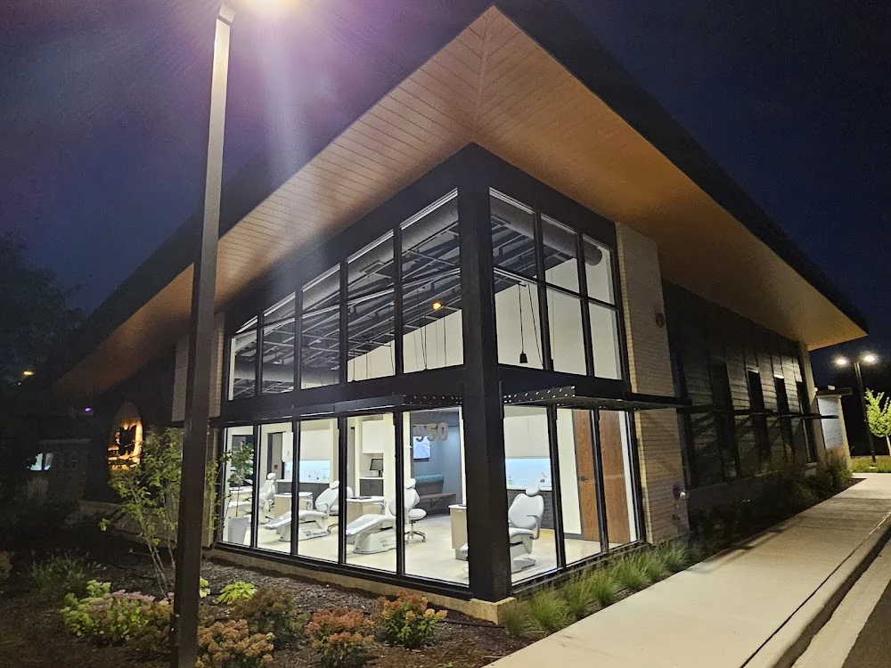 Wazio Orthodontics Picture 1