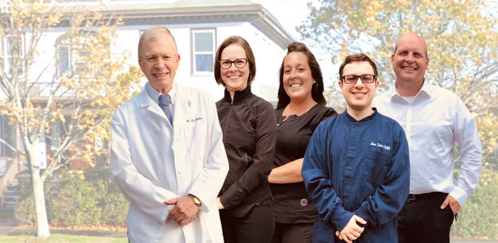 Enkin Family Dental Picture 1