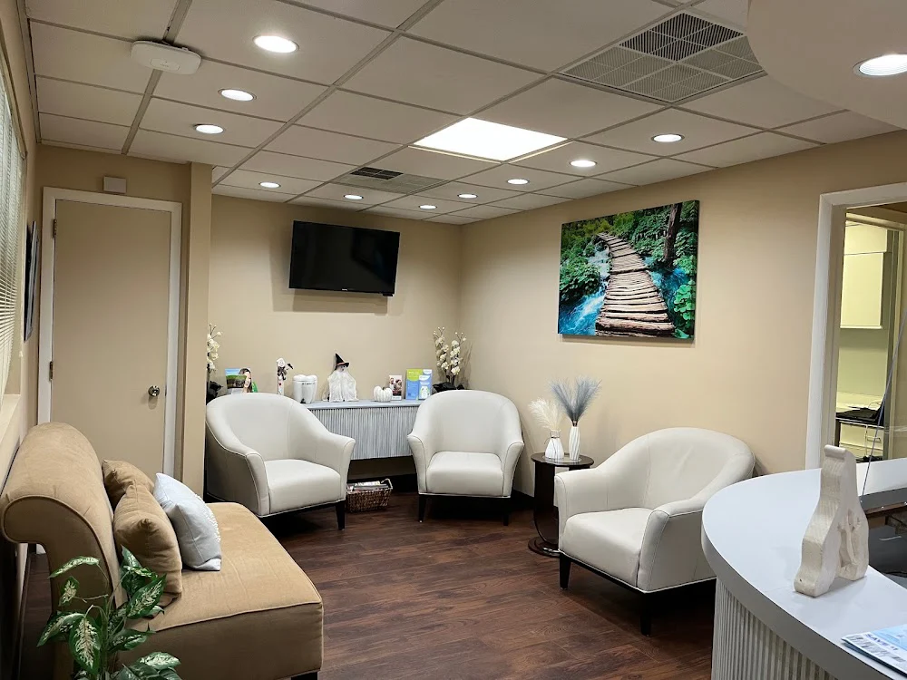 Radiant Smiles LLC Picture 2