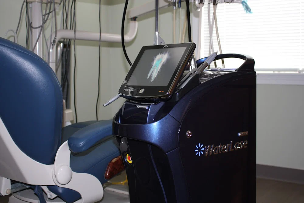 Quinsigamond Dental, Inc Picture 7