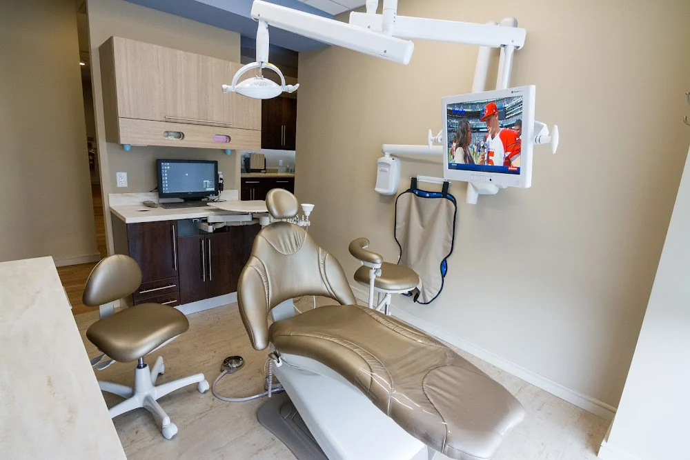 Promenade Dental Care Picture 3