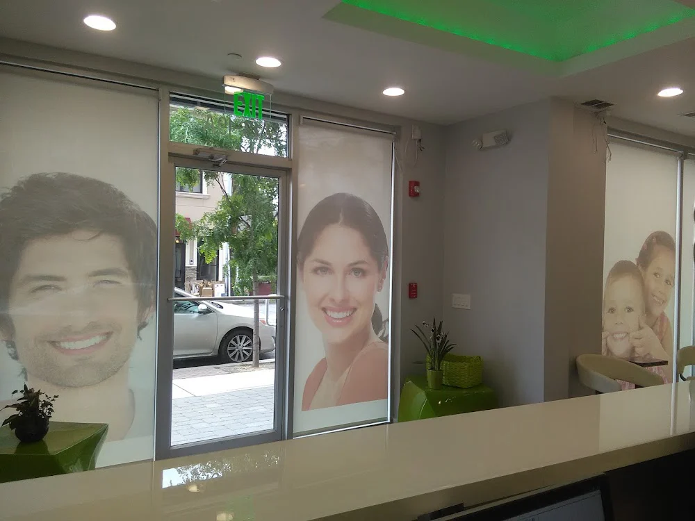 Smiles of Fair Lawn: Mordehay Rubinchik DDS Picture 7