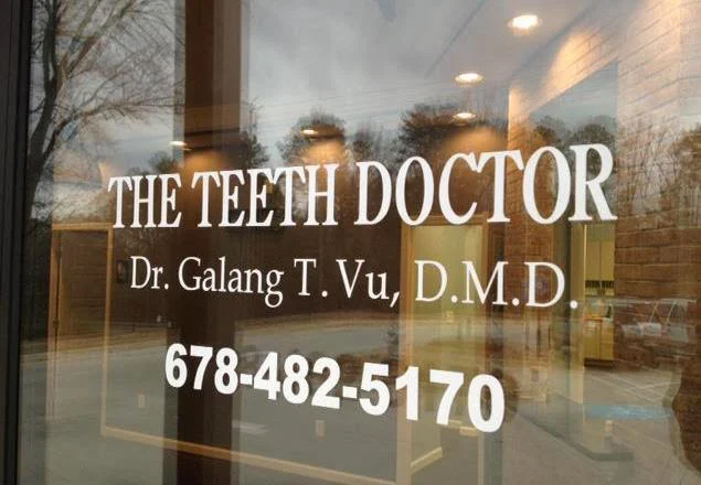 The Teeth Doctor Picture 4