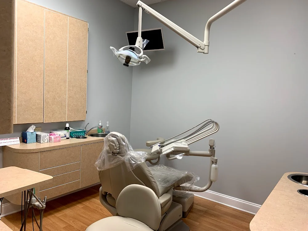 Cumming Dental Smiles: Bethelview Road Picture 5