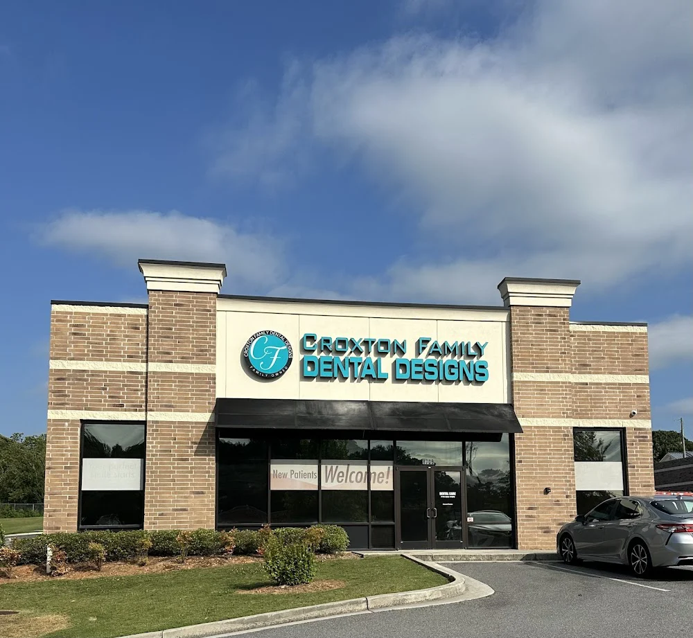 Croxton Family Dental Designs Picture 6