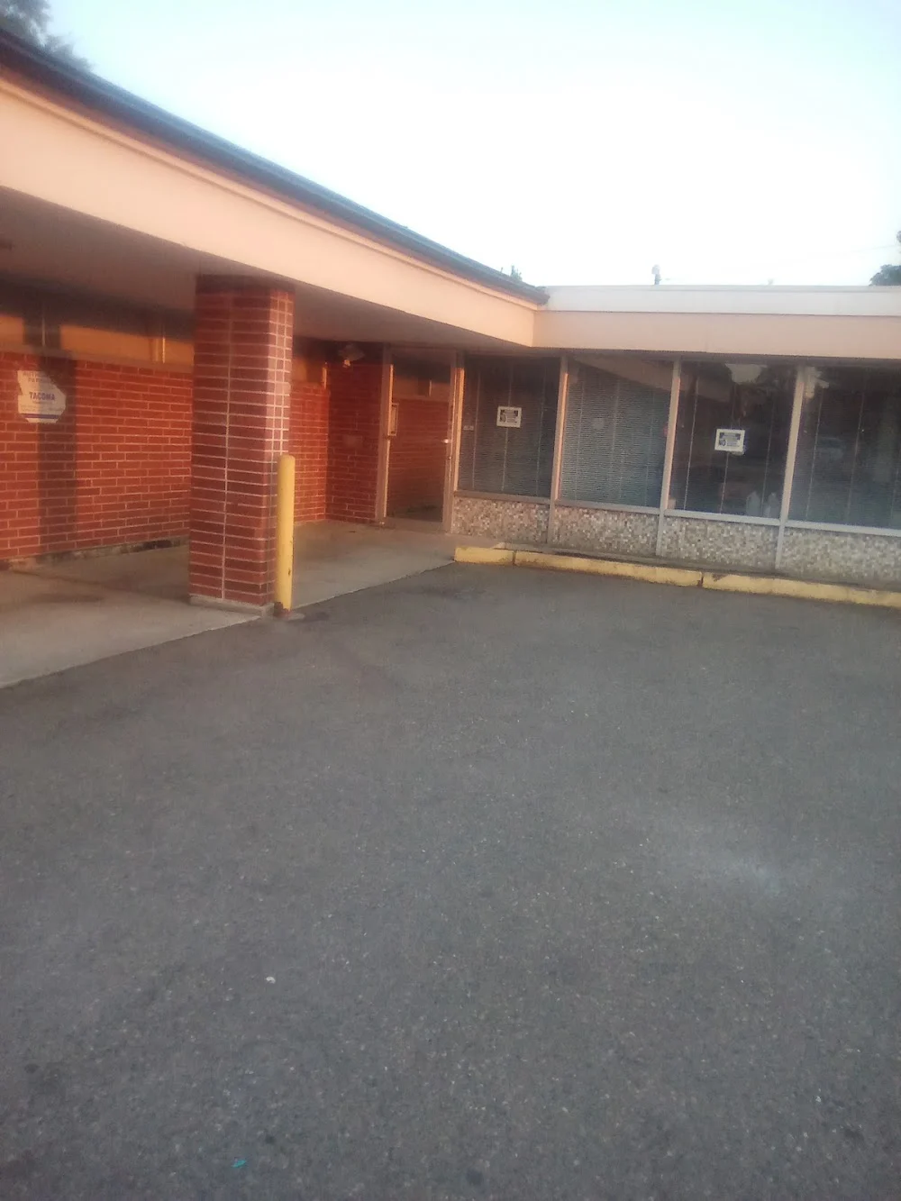 Sea Mar Community Health Centers - 11th St Picture 4