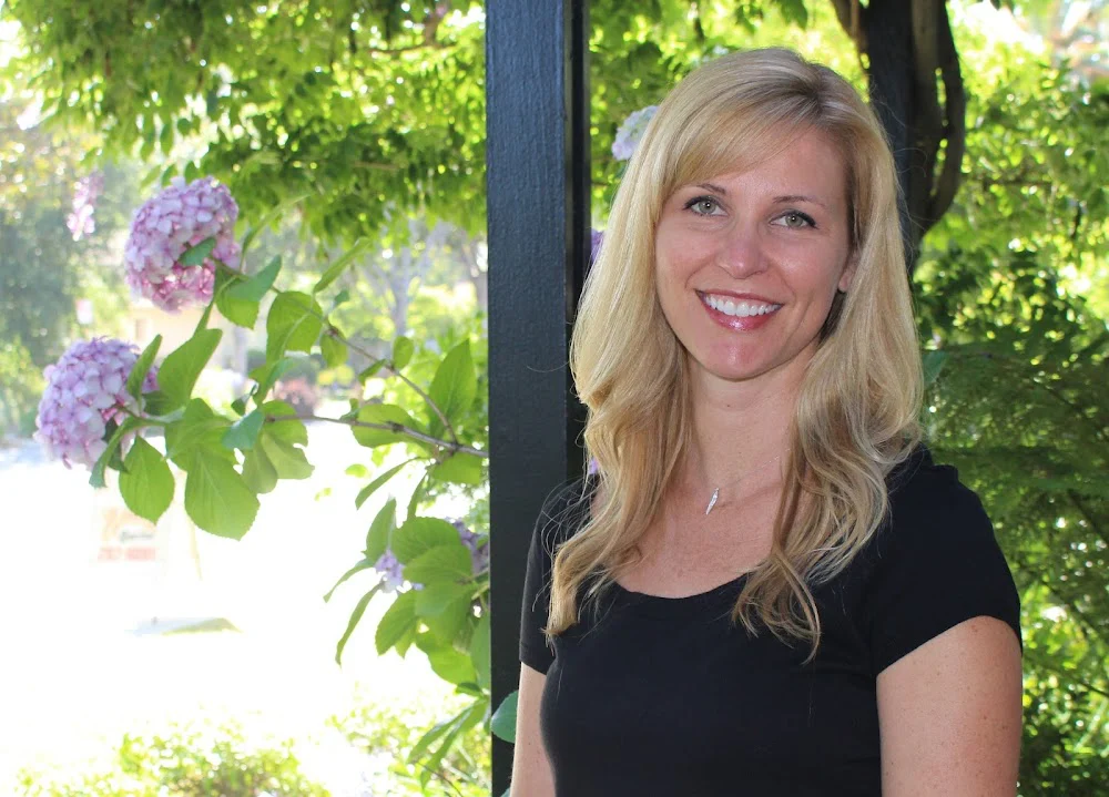 Dr. Denise M. Henderson, DDS Picture 10
