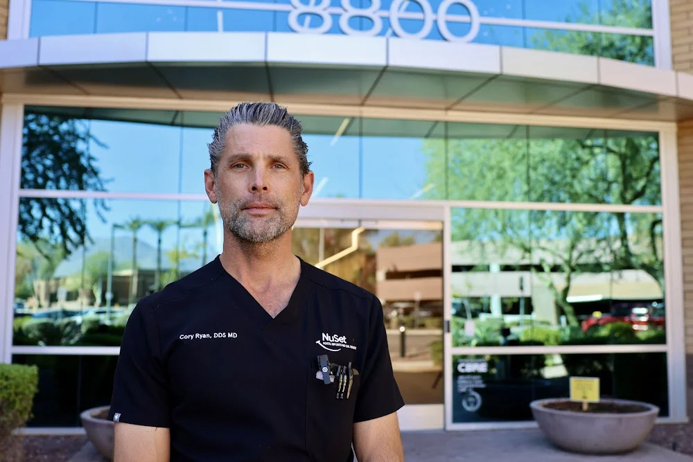 NuSet Dental Implants and Oral Surgery of Scottsdale Picture 6