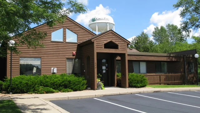 Circle Pines Dental Picture 1
