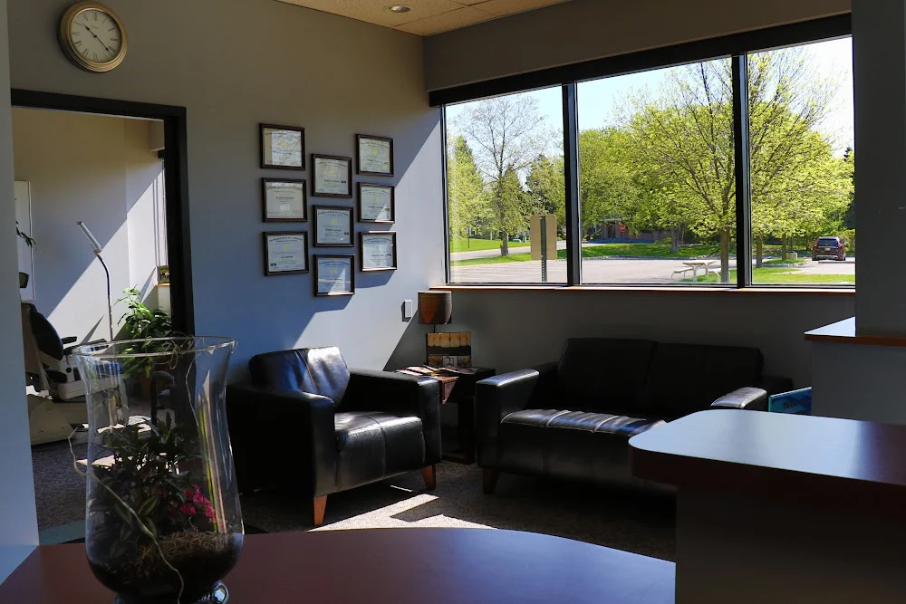 Renstrom Dental Studio Picture 6
