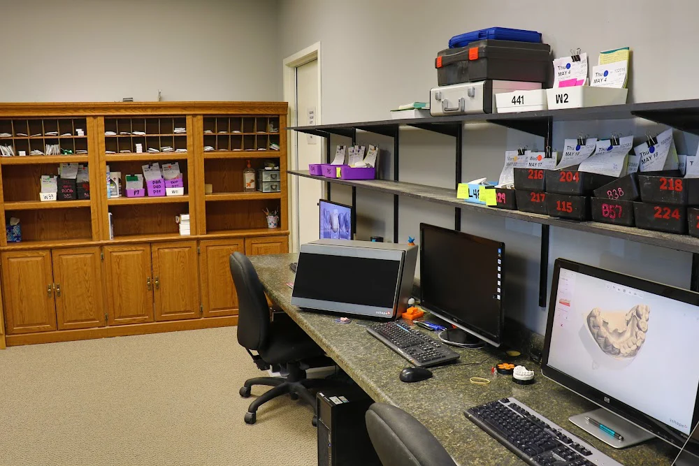Renstrom Dental Studio Picture 1