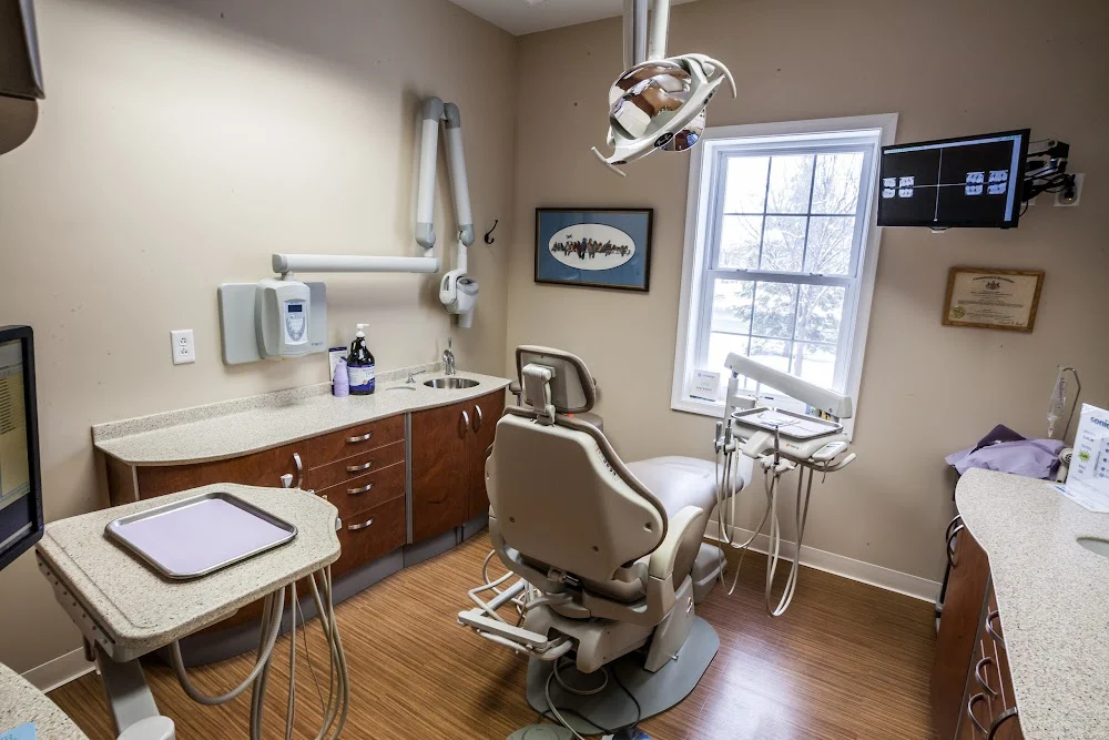 The Dentists of Newtown 2 Picture 3