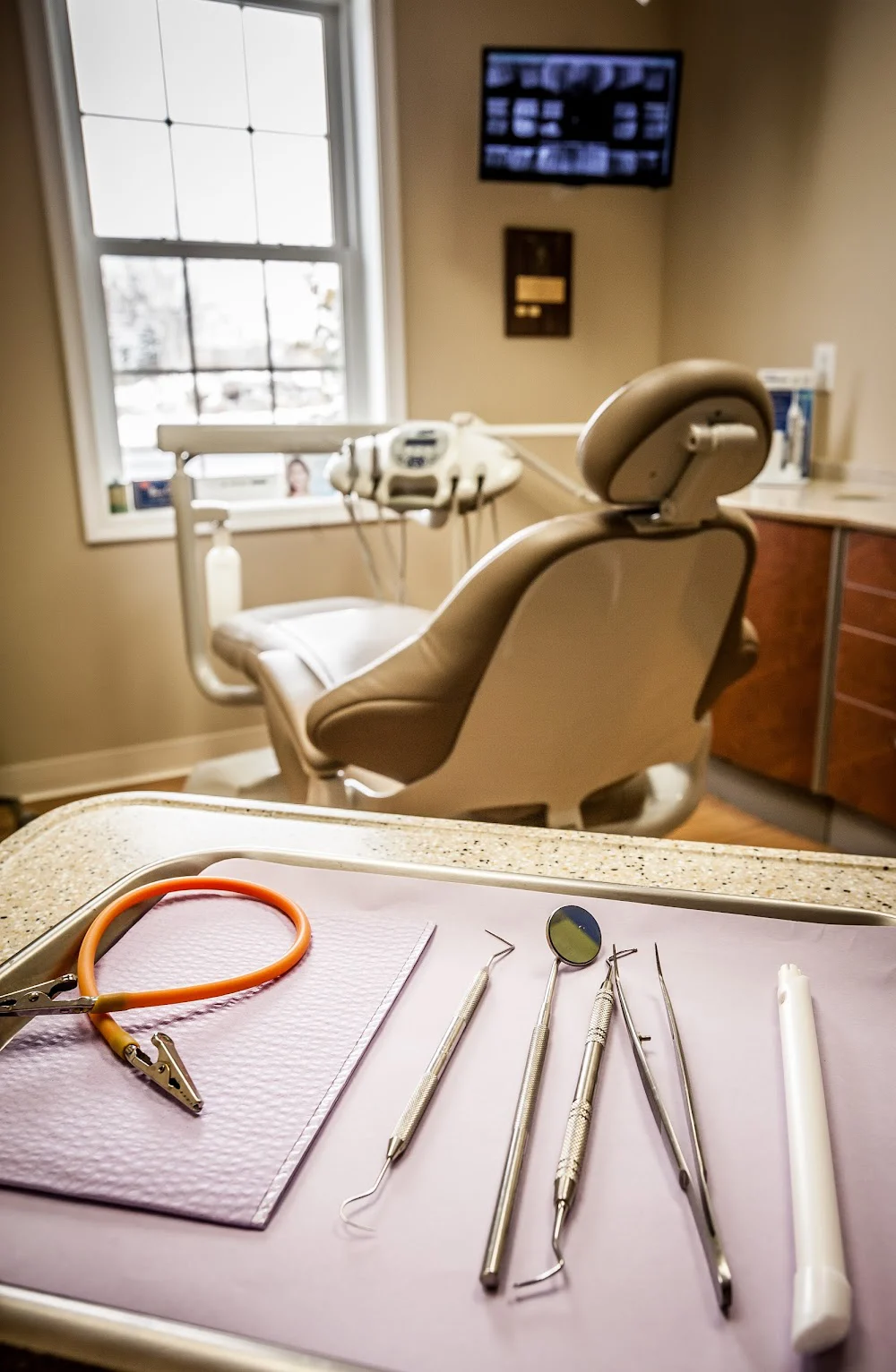 The Dentists of Newtown 2 Picture 6