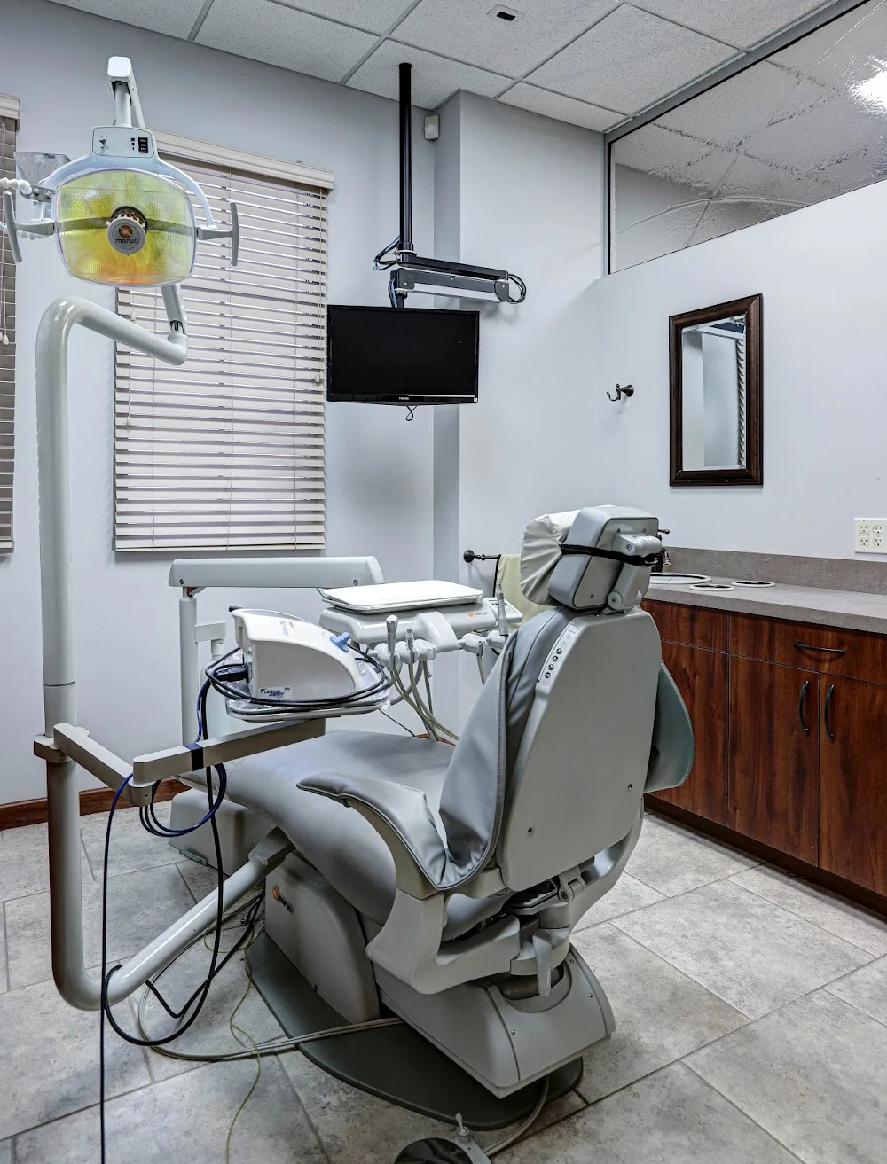 Desert Smiles Cosmetic & Restorative Dentistry Picture 6