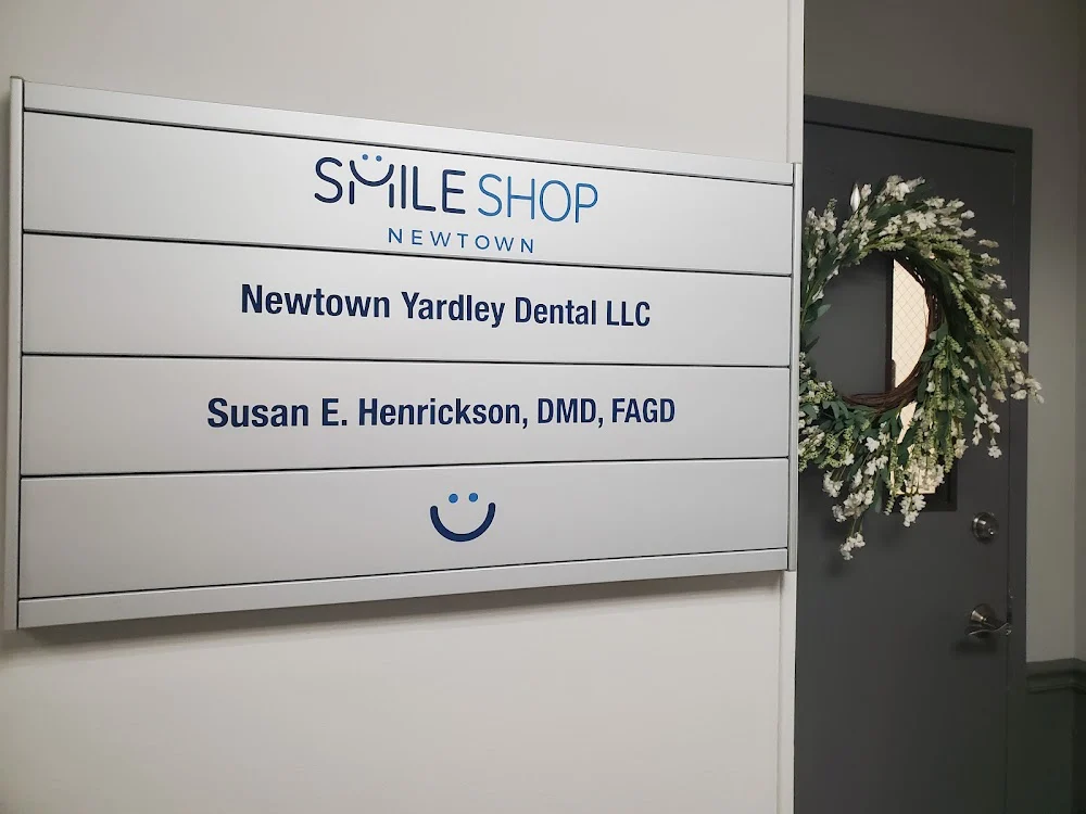 Smile Shop Newtown Picture 1