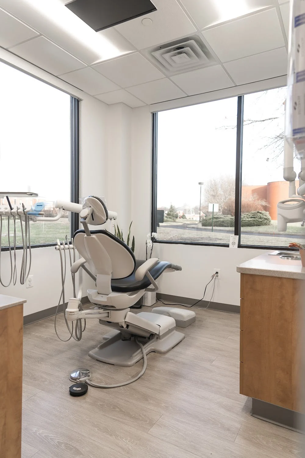 Heine & Associates Family Dentistry Picture 3