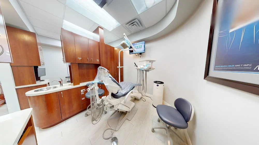 Advanced Family Smiles - Philadelphia Dentist Picture 1