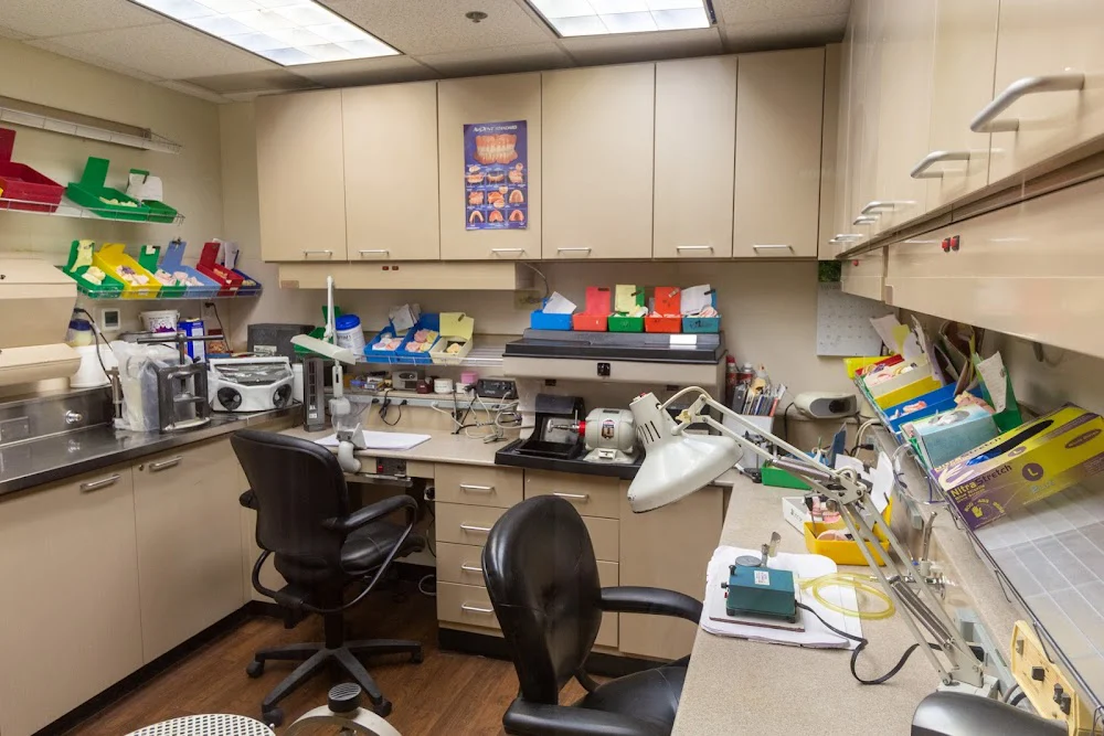 Pi Dental Center Picture 8