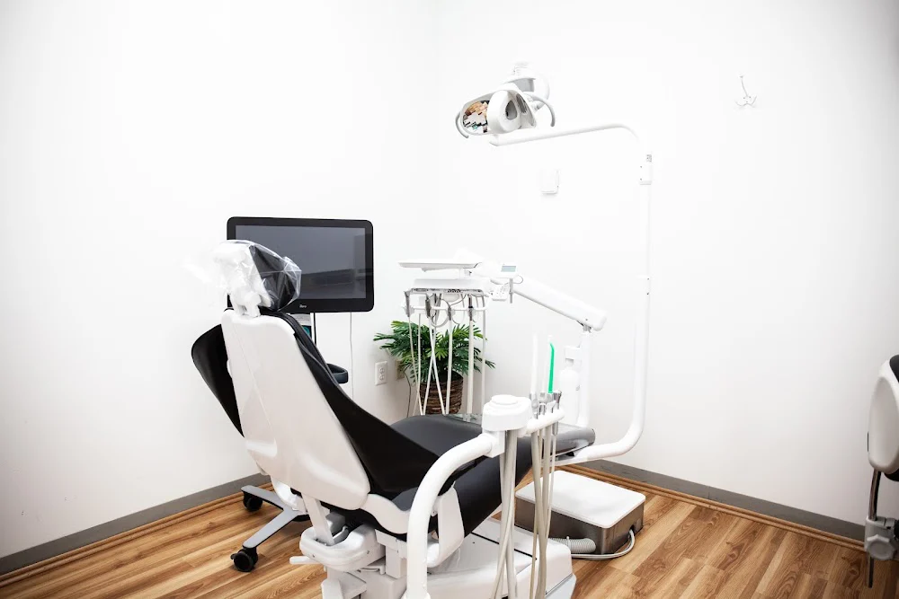 Premiere Dental of Northeast Picture 1