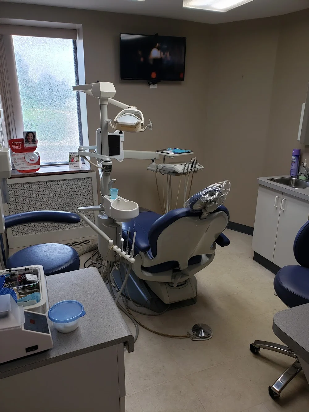 Designer Dental Group -All On 4 Implant center Picture 2