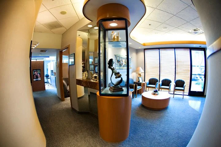 Arrowhead Dentistry Picture 1