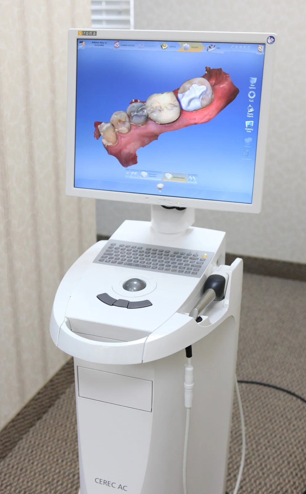 Derek H. Tang, DDS Picture 10
