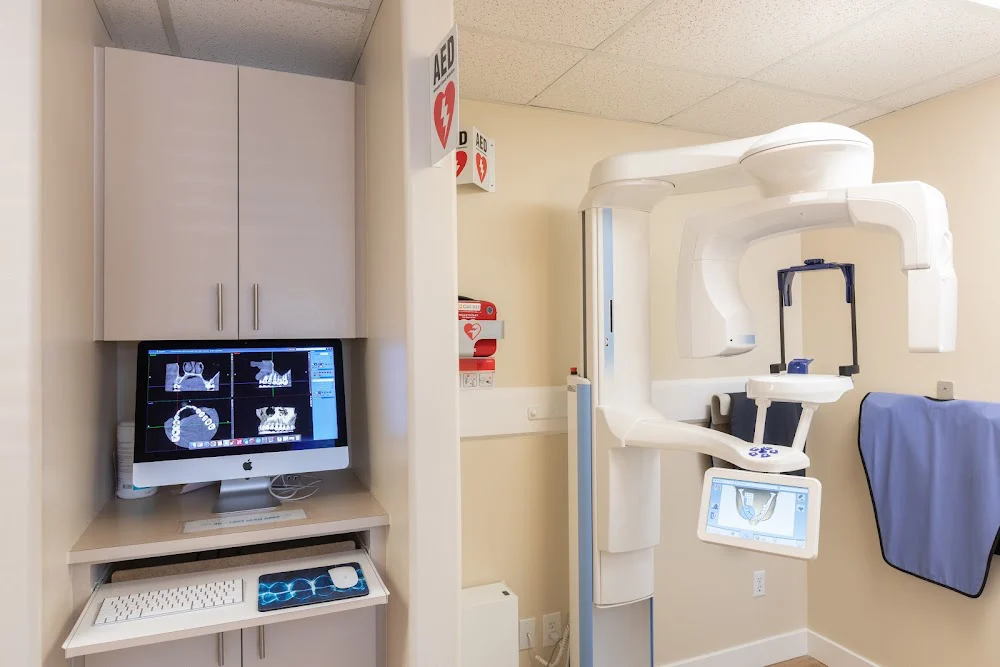 Derek H. Tang, DDS Picture 7
