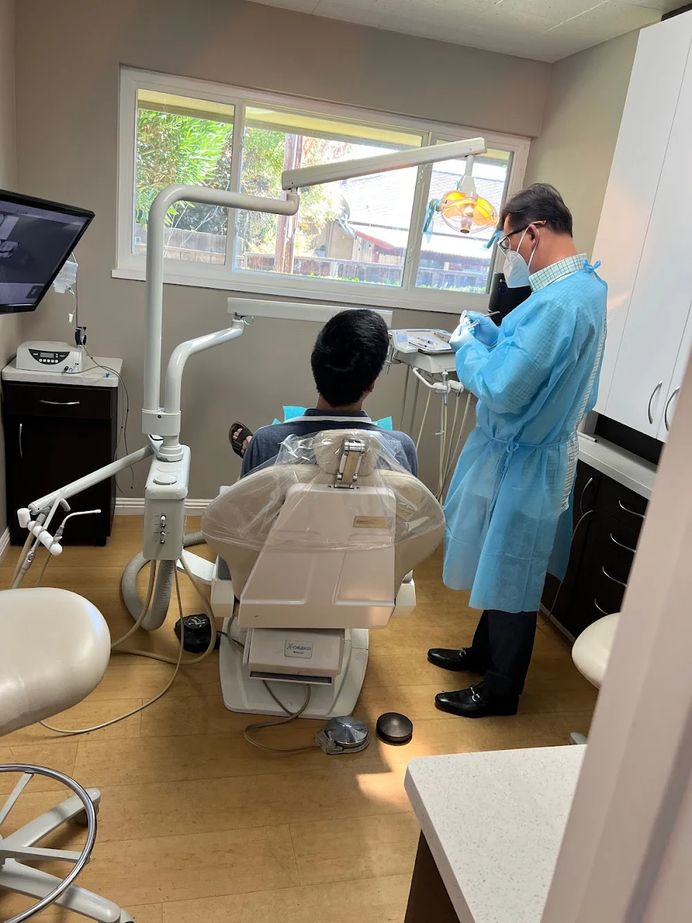 David C. Li DDS Picture 2