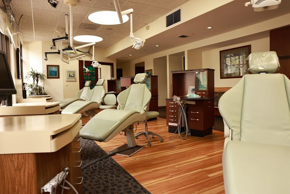 Brandon Orthodontics: Alex Brandon, DDS Picture 1