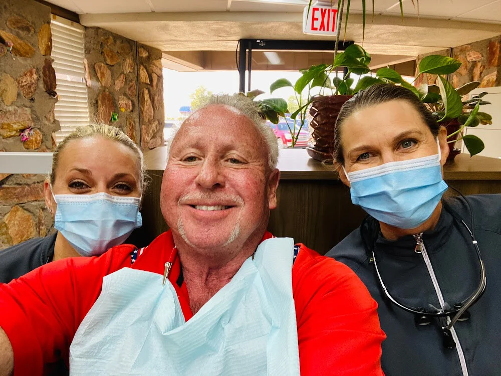 Saini Smiles Dentistry Picture 2