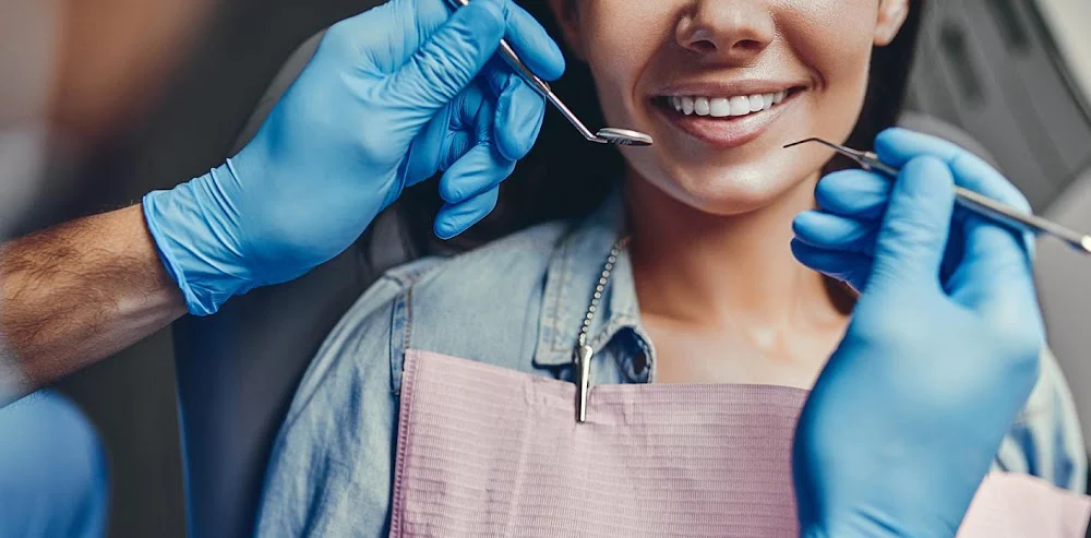 Geneva Dental & Denture Implant Center Picture 1