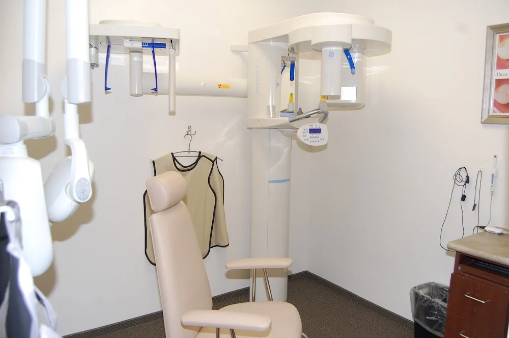Highland Dental Group and Orthodontics Picture 3