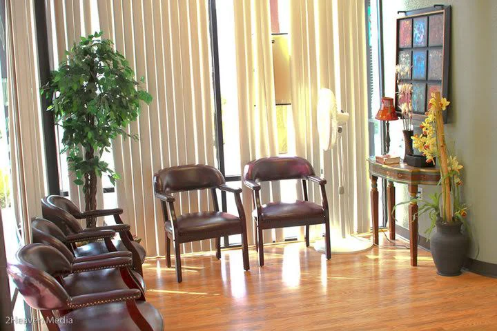 Universal Dental Care - Dr. Marjorie Ramos, Dr. Arian Ramos Picture 2