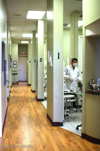 Universal Dental Care - Dr. Marjorie Ramos, Dr. Arian Ramos Picture 4