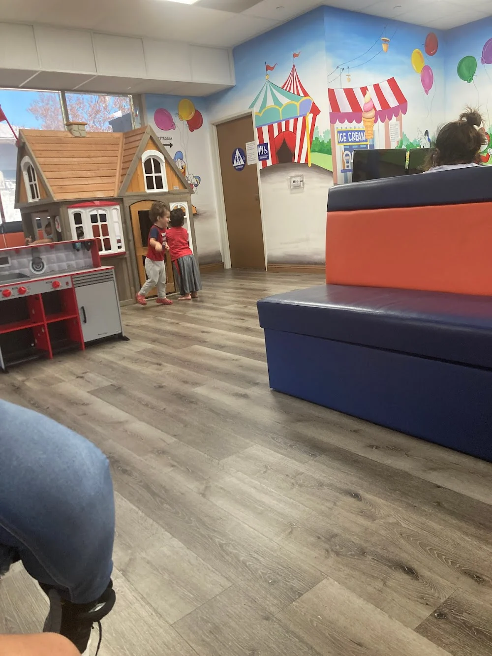 Children Dental World Picture 9