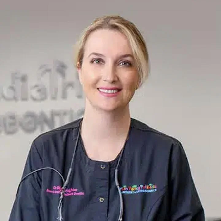 Olga Dolghier, DMD | Goodyear Picture 5