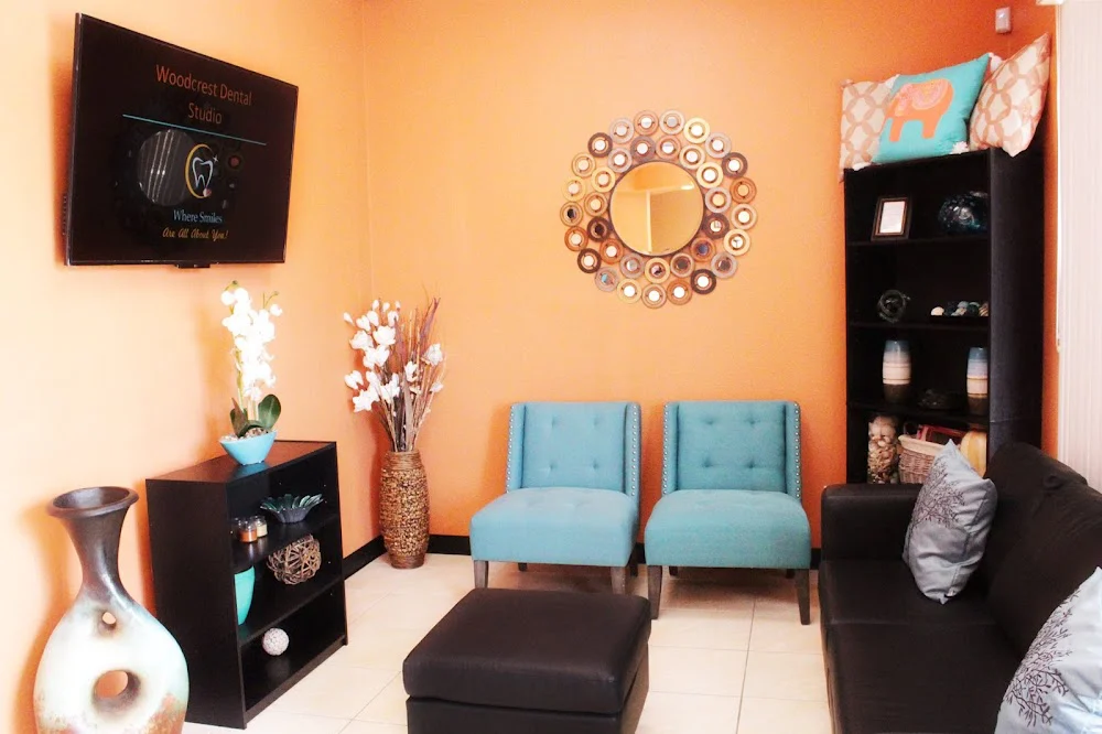 Woodcrest Dental Studio Picture 3