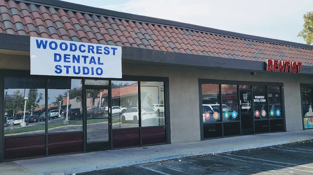 Woodcrest Dental Studio Picture 1