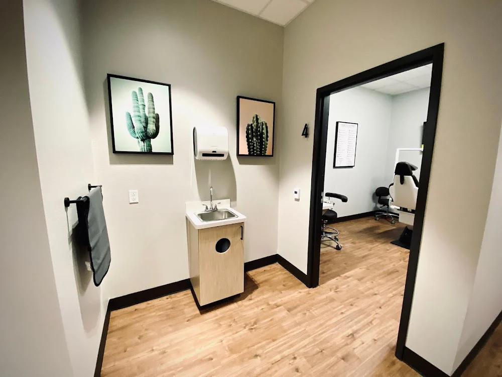 DOCS Dental: Luke Air Force Base Picture 2