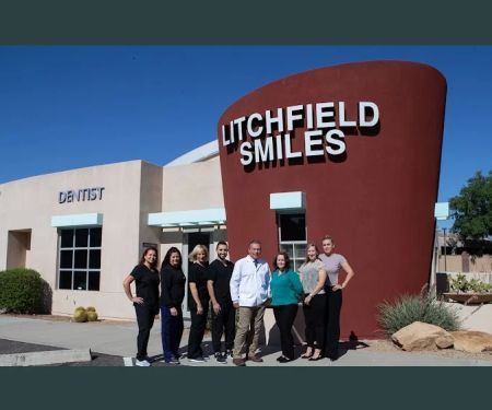 Litchfield Smiles
