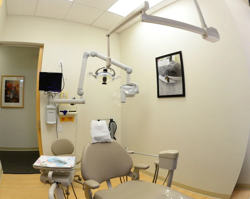 Riverside Dental Group at Woodcrest Picture 2