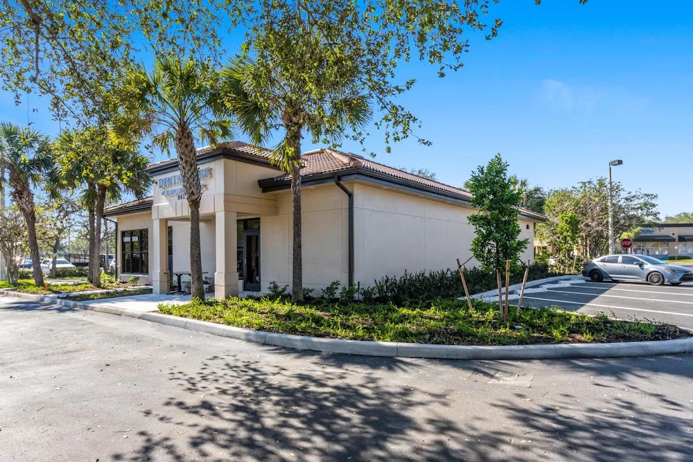 Dental Care at Naples Lakes Picture 3